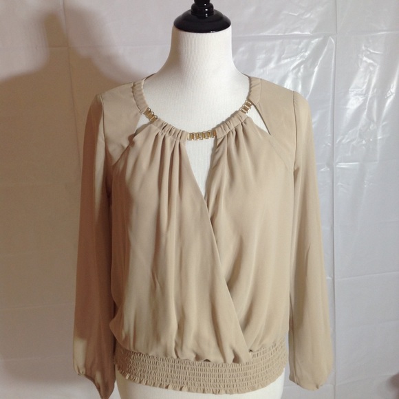 Thalia Sodi Tops - Thalia Sodi NWT blouse